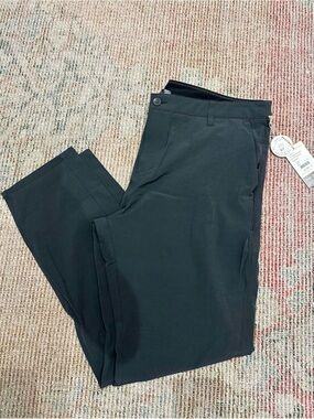 Men’s Vuori pants